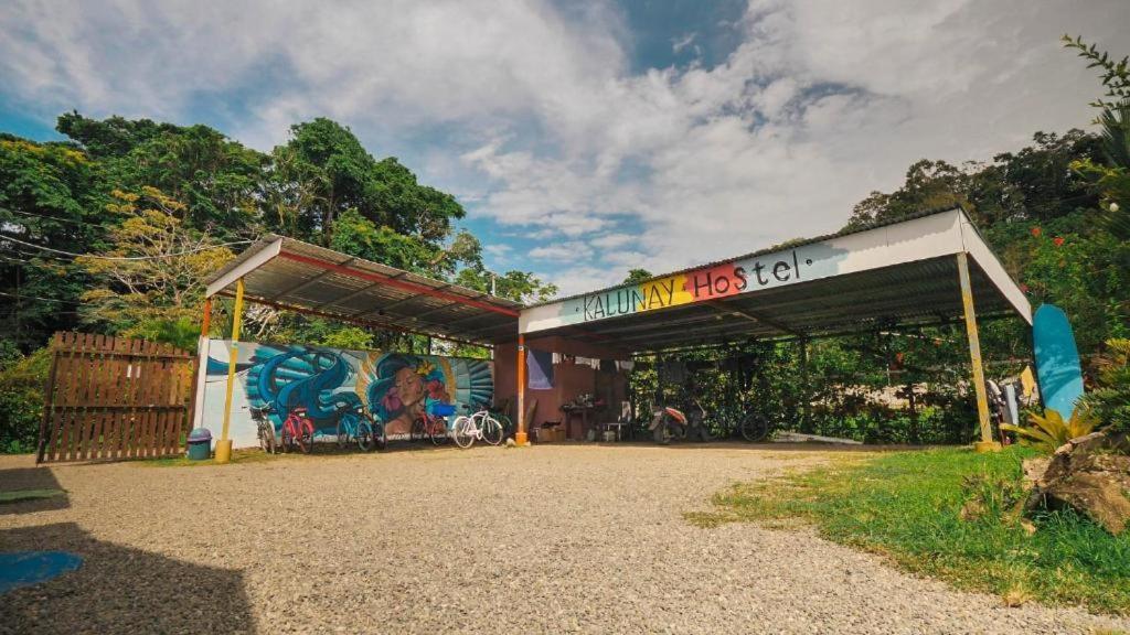 Kalunay Hostel Puerto Viejo de Talamanca المظهر الخارجي الصورة